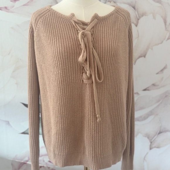 Windsor Camel Women's Fall Sweater in Size Small - Picture 12 of 16